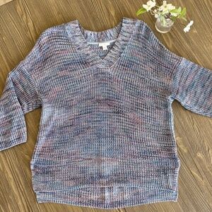 V- neck Jill 3/4 sleeve 100% cotton sweater i size XS..EUC!